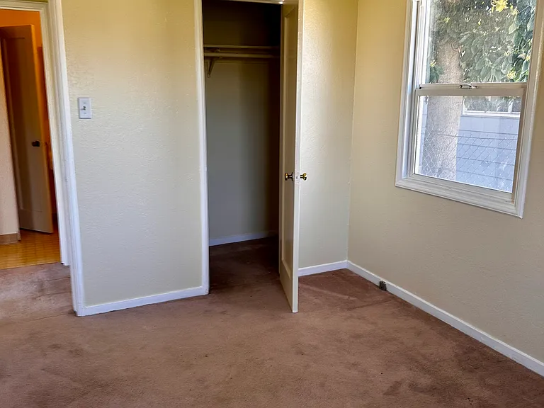 728 Cherry Way — Photo 5