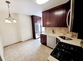 124 29th St APT 1, Brooklyn, NY 11232