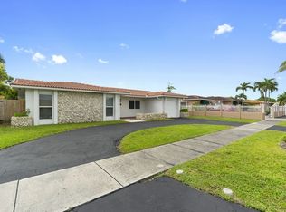 9274 SW 21st Ter, Miami, FL 33165