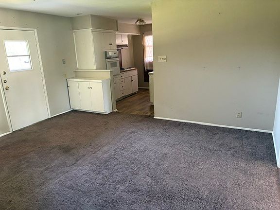 3rd image of 3326 High Lark Dr