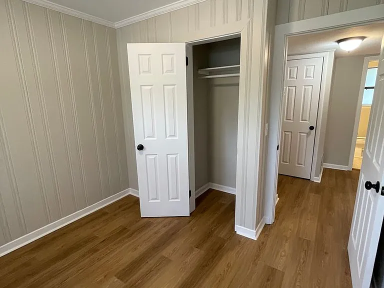 5247 Cleveland Rd — Photo 12