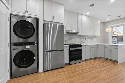 7812 John F Kennedy Blvd #1 Photo 1