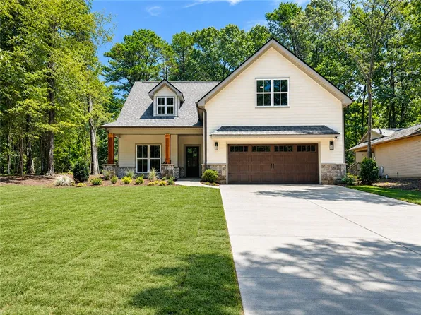 503 Chickasaw Dr, Westminster, SC 29693