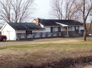 13918 E Logan Rd, Nevada, MO 64772