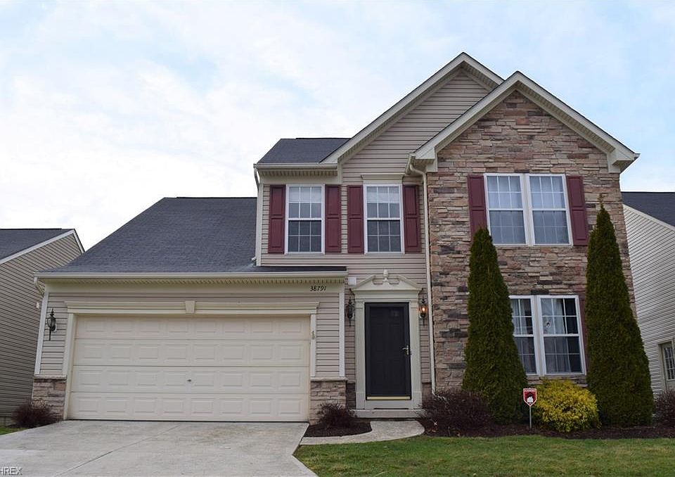 1st image of 38791 Congressional Ln