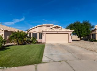 106 W Smoke Tree Rd, Gilbert, AZ 85233