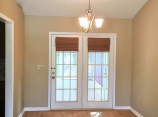 5905 High View Rd, Greensboro, NC 27410