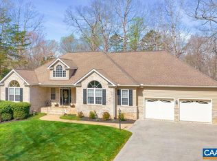 14 Out Of Bounds Rd, Palmyra, VA 22963