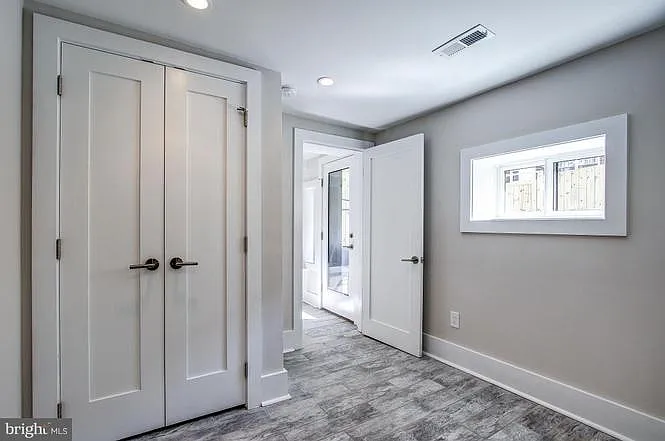 211 Ascot Pl NE — Photo 26