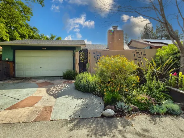 2216 Alto Ct, Davis, CA 95616