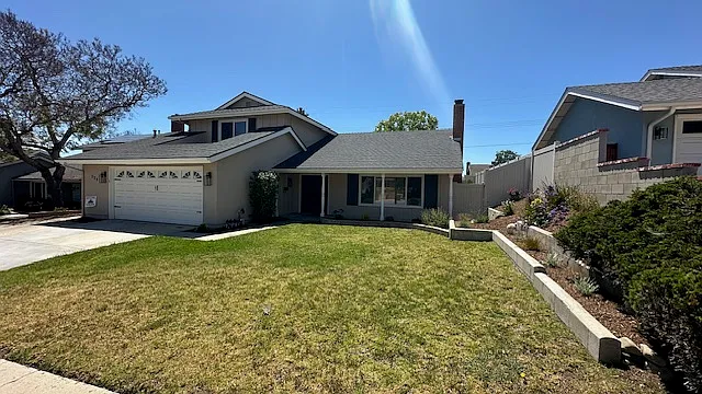 329 Regis Ave — Photo 3