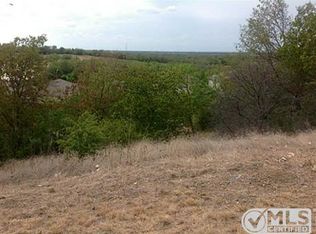 6423 Lake Bluff Dr, Dallas, TX 75249