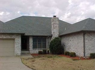 5180 Raintree Cir, Loma Linda, MO 64804