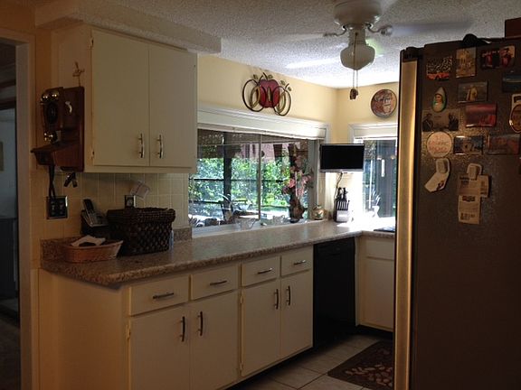 2nd image of 12802 Candlewood Way