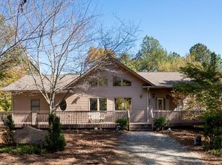 347 Olde Post Rd, Lake Lure, NC 28746