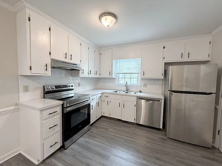 433 Creekway Dr — Photo 25