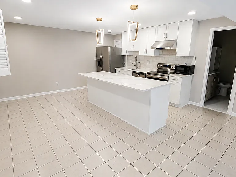 13431 Marble Rock Dr — Photo 3