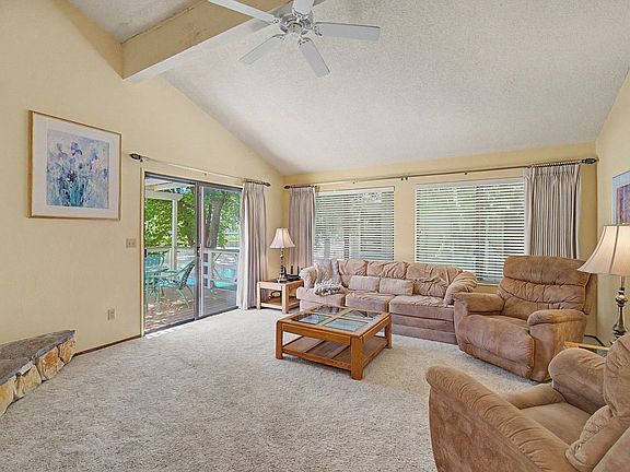 5th image of 56 W Ponderosa Dr