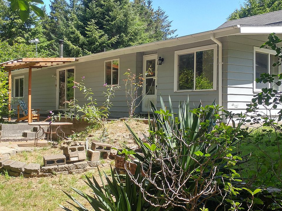 1st image of 236 SE 130th Ct
