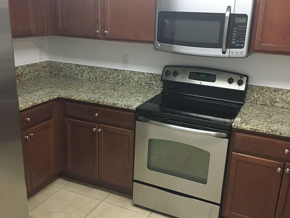 1st image of 11603 NW 89th St APT 220