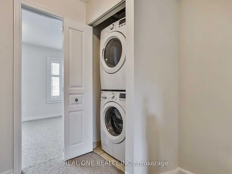 4264 Ingram Cmn — Photo 17
