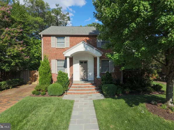525 N Oxford St, Arlington, VA 22203