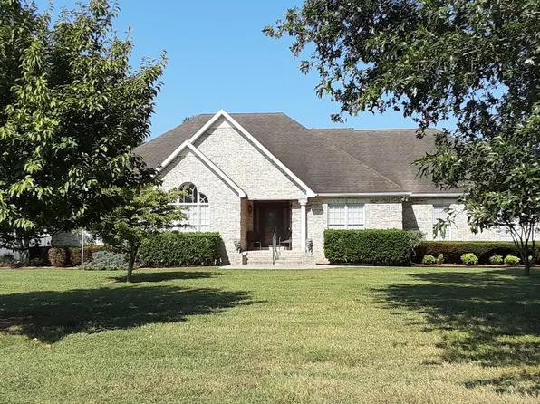 215 Franklin Heights Dr, Winchester, TN 37398