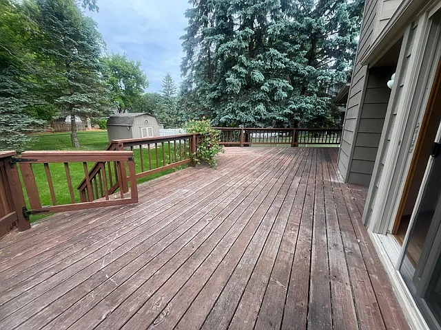 653 Parkwood Cir — Photo 9