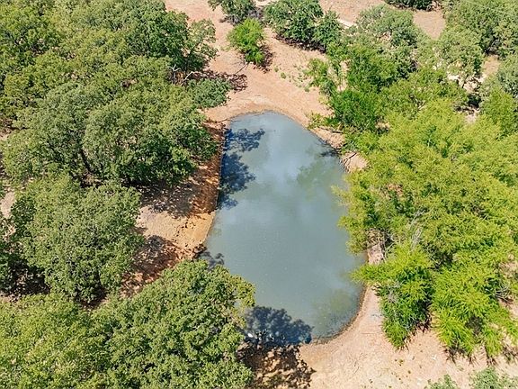 3rd image of 781 Brown Rd