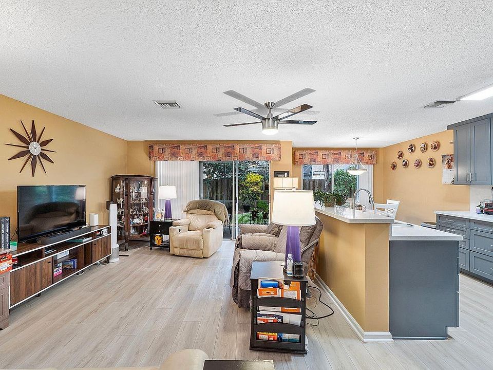 1st image of 6435 NW 77th Place
