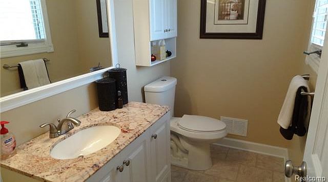 1st image of 4275 Halkirk Dr