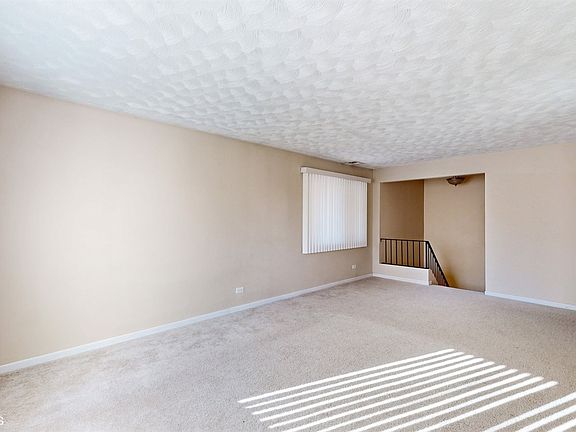 3rd image of 768 Whalom Ln #768