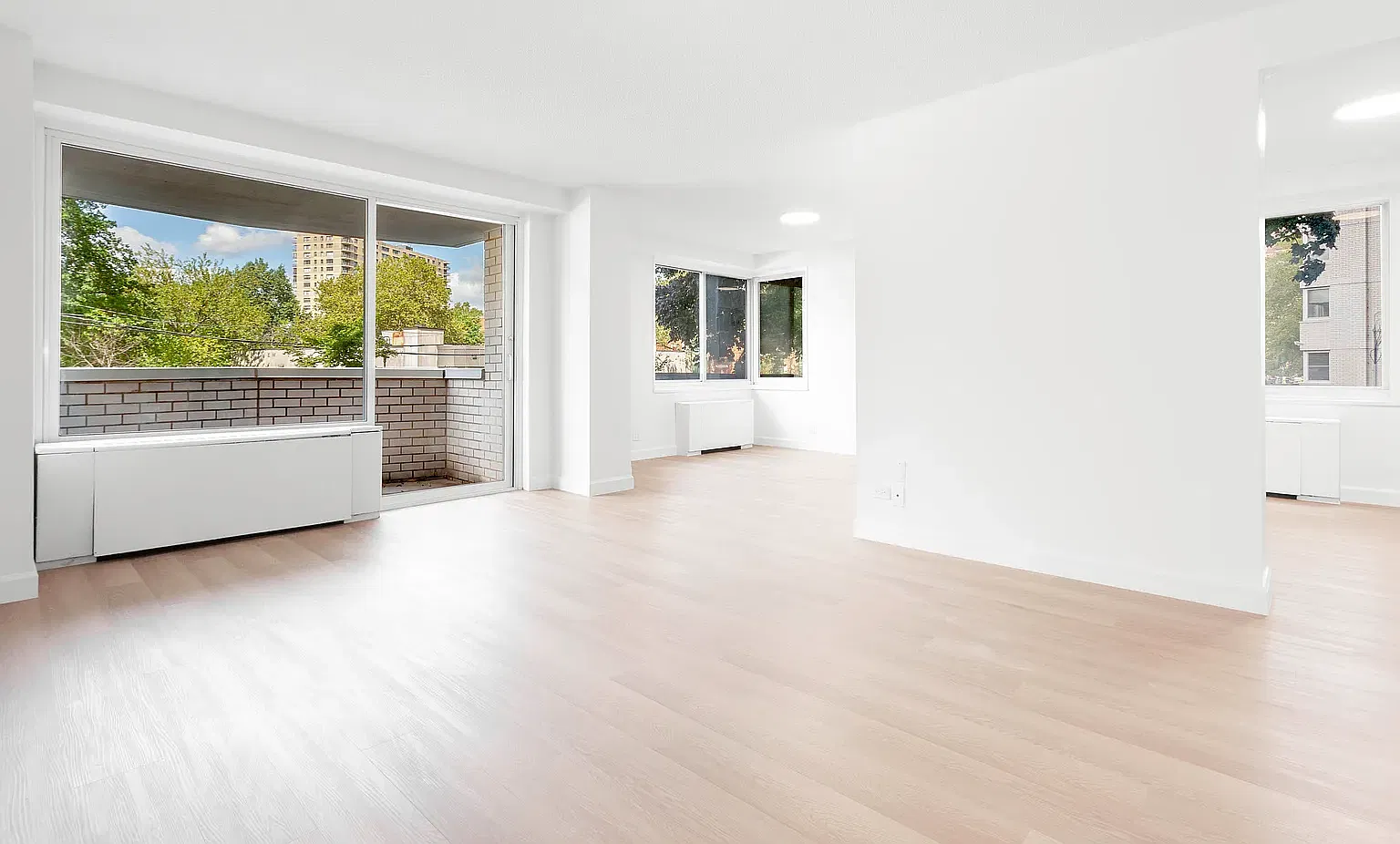 3333 Henry Hudson Pkwy — Photo 1