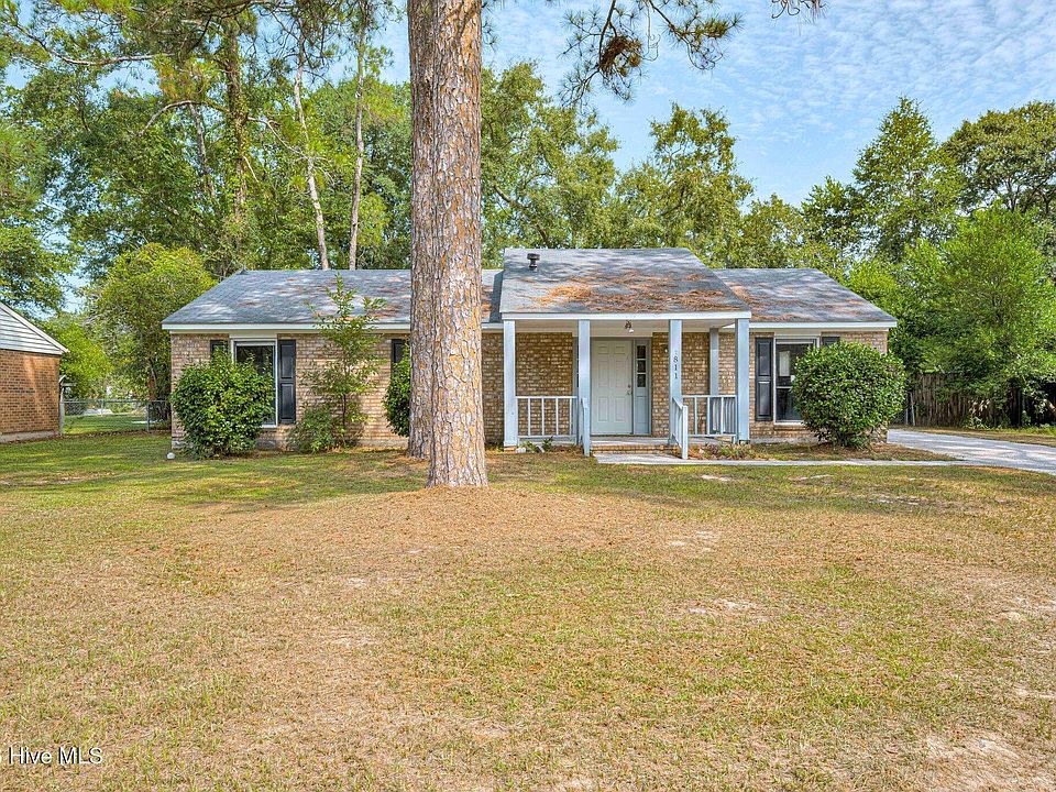 1st image of 3811 Beacon Drive
