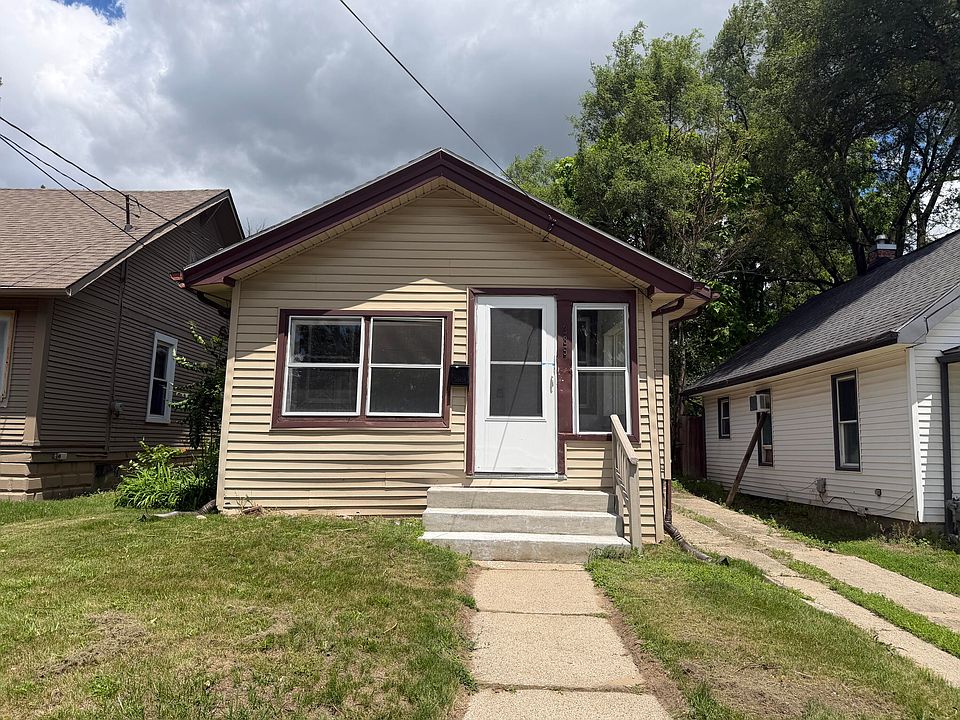 1st image of 385 Central Ave