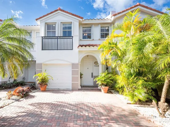 11424 NW 43rd Ter, Doral, FL 33178