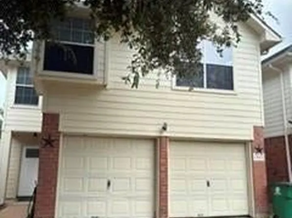 12823 Glorywhite Ct, Houston, TX 77034