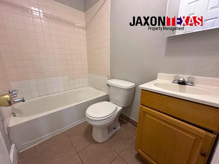 813 N Virginia St #2 — Photo 7