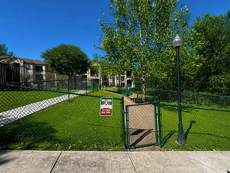 Carmel Canyon Apartments — Photo 16