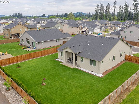3rd image of 17904 NE 80th St