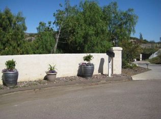 433 Sky Mesa Rd, Alpine, CA 91901