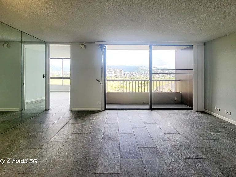 320 Liliuokalani Ave #1504 — Photo 17
