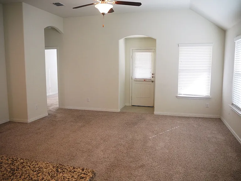 14832 Rocky Face Ln — Photo 11