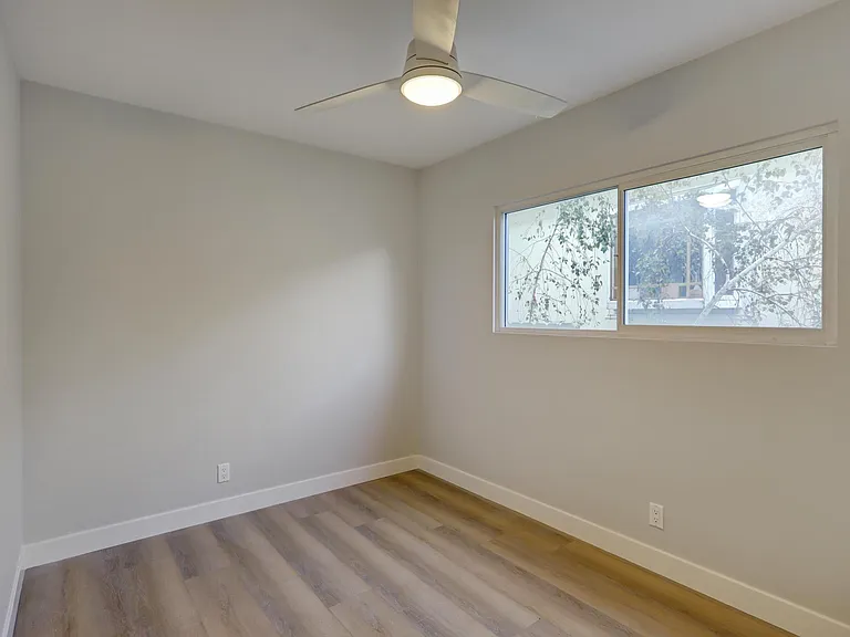 644 Pier Ave #2 — Photo 13