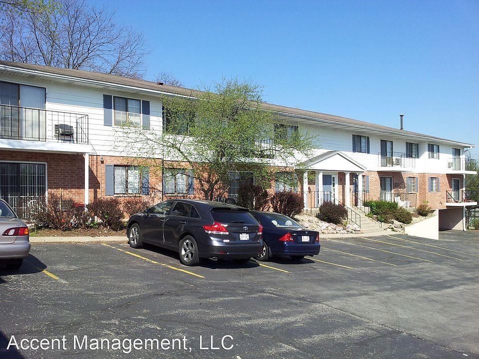 1st image of 530 N Eau Claire Ave APT 108