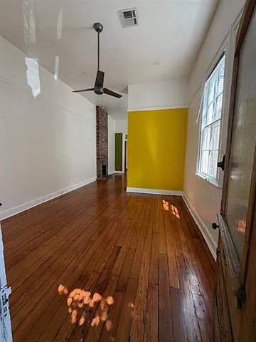 2 bed, 1.0 bath, 864 sqft, $2,000 — Photo 4