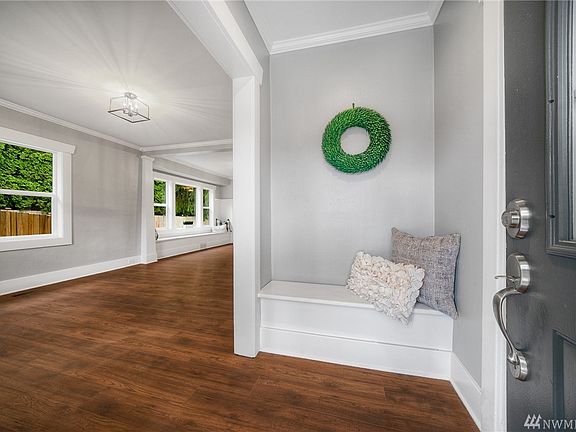 Come on in! You're going to love it here. 