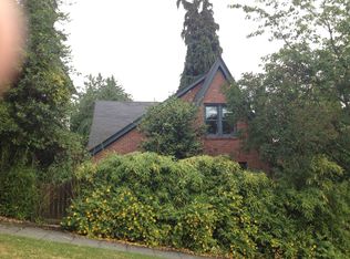 7303 19th Ave NE, Seattle, WA 98115