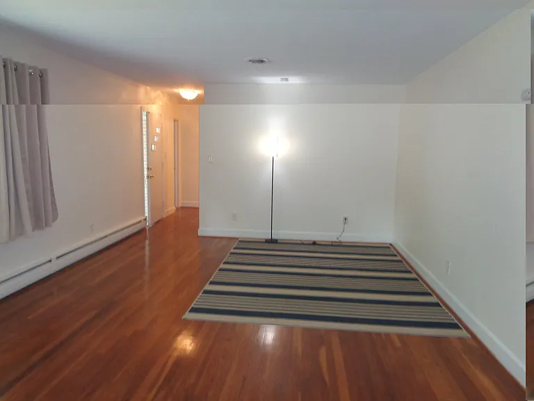 1302 Miller St — Photo 5