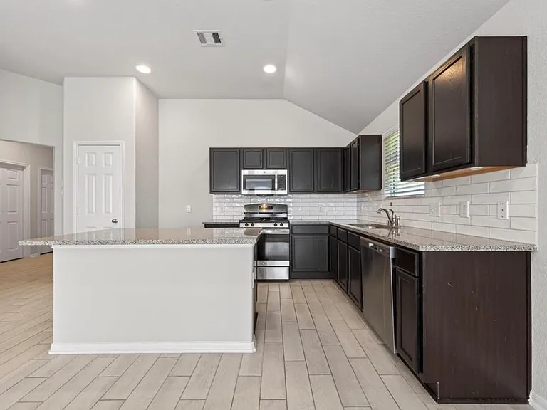 2122 Artic Loon Dr — Photo 10